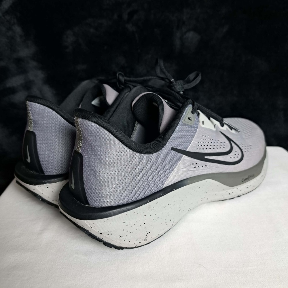 Nike Winflo 11 Shoes Mens Size 9 Gray Running Athletic Sneakers IB4002-014 - Picture 3 of 11